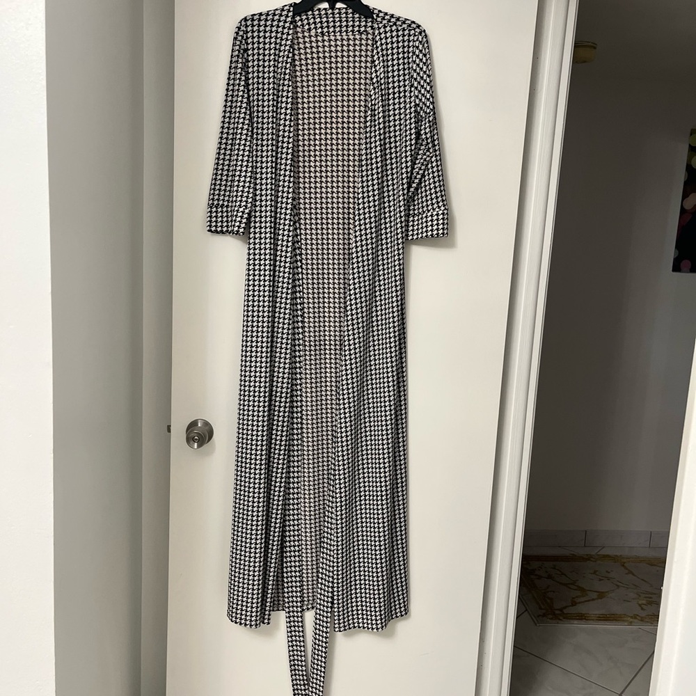 Elegant Black and White  Dress by the Style by herz